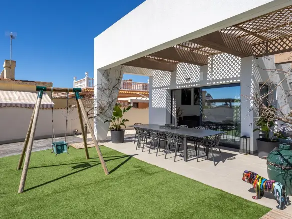 4-bedroom Detached Villa In Ciudad Quesada, Spain (153 M²)