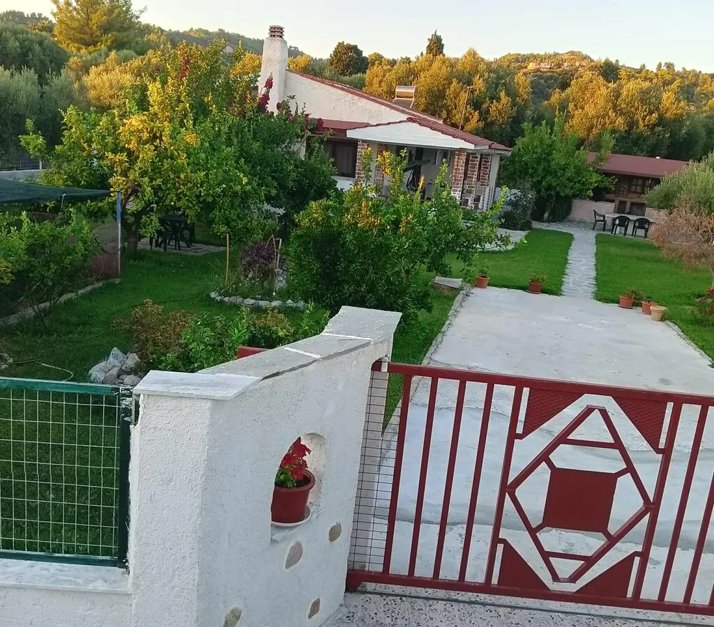 2-bedroom Detached House In Kassandra, Greece (110 M²)