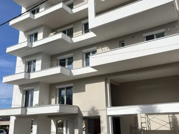 Flat In Chrisoupoli, Greece (120 M²)