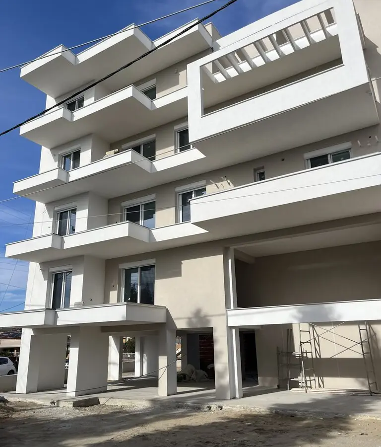 Flat In Chrisoupoli, Greece (120 M²)