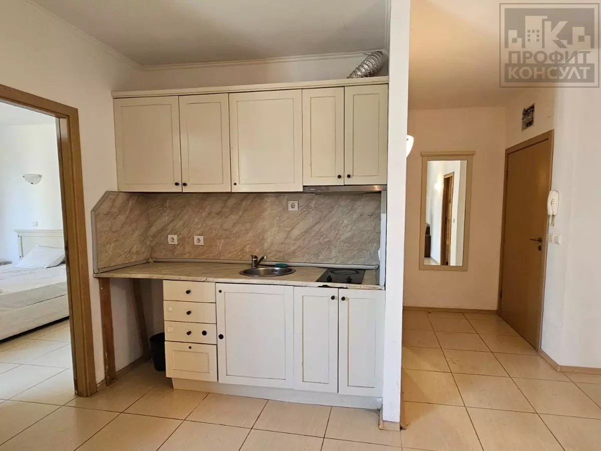 5 Apartment Of 85 M² With Three Bedrooms In Sunny Beach, Nesebar