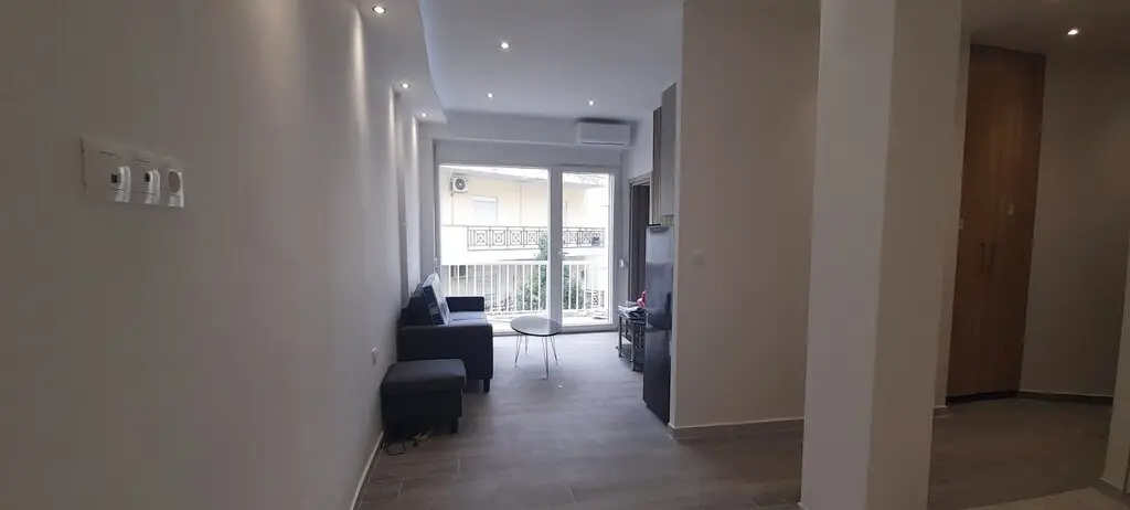 Flat Of 35 M² With Balcony In Thessaloniki