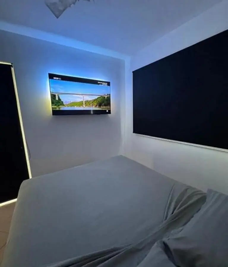 2-bedroom Flat In Palaio Faliro, Greece (100 M²)