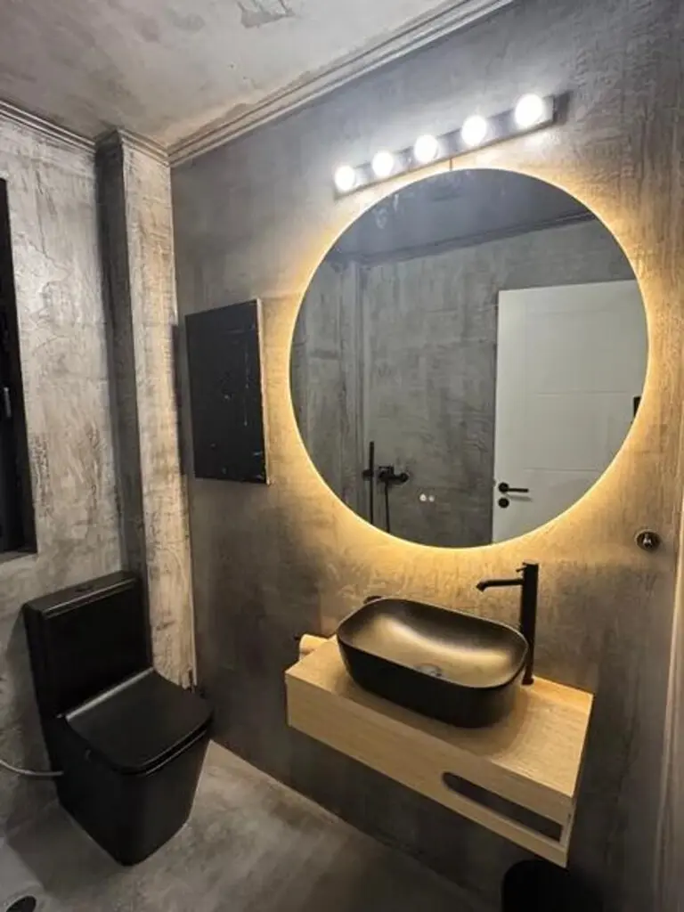 Flat Of 100 M² In Athens