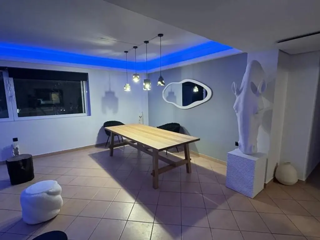 Flat Of 100 M² In Athens