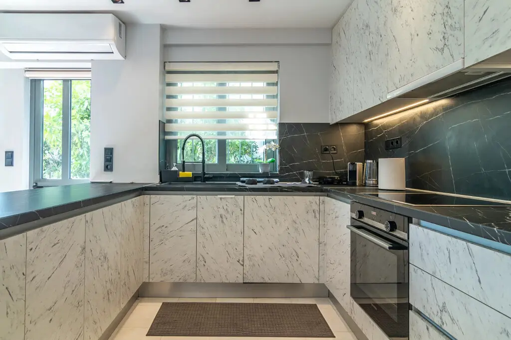 Detached House Of 270 M² In Athens