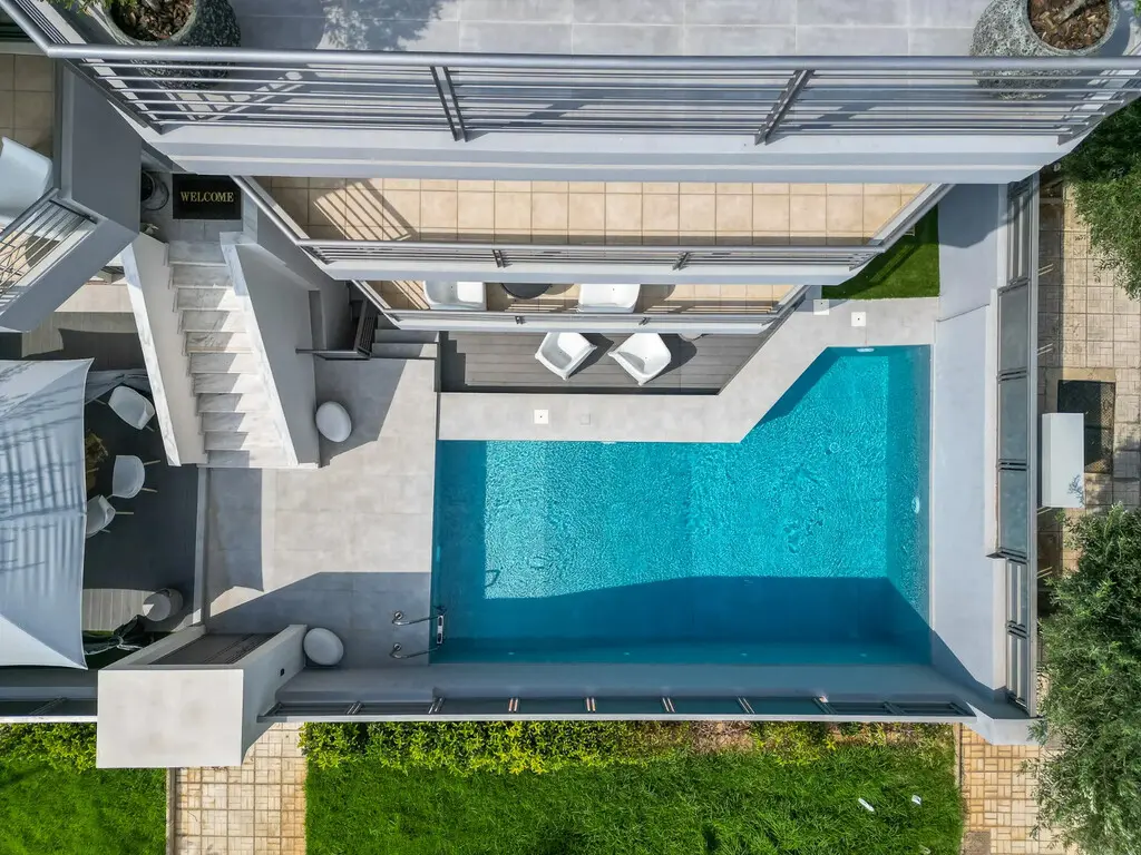 Detached House Of 270 M² In Athens