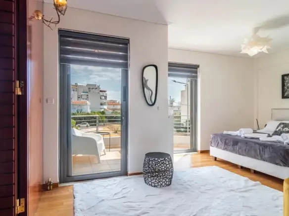 4-bedroom Detached House In Glyfada, Greece (270 M²)