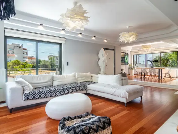 4-bedroom Detached House In Glyfada, Greece (270 M²)