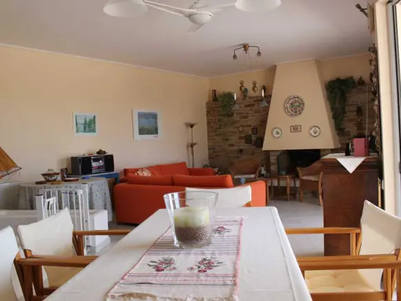 4-bedroom Detached House In Legrena, Greece (400 M²)