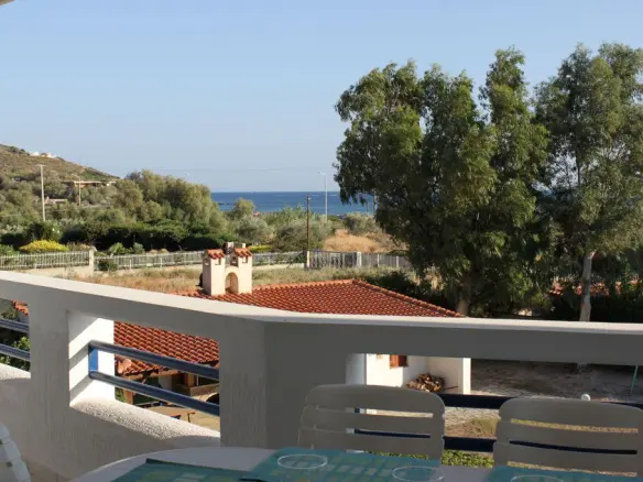 4-bedroom Detached House In Legrena, Greece (400 M²)