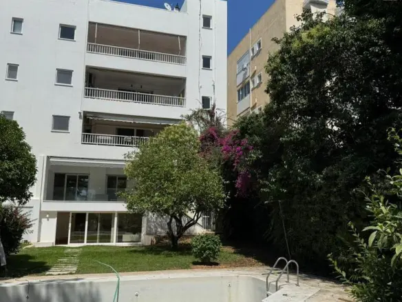Maisonette Of 300 M² In Athens