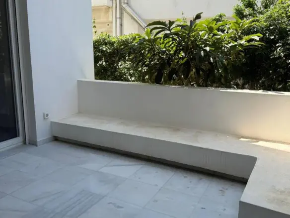 3-bedroom Maisonette In Voula, Greece (300 M²)