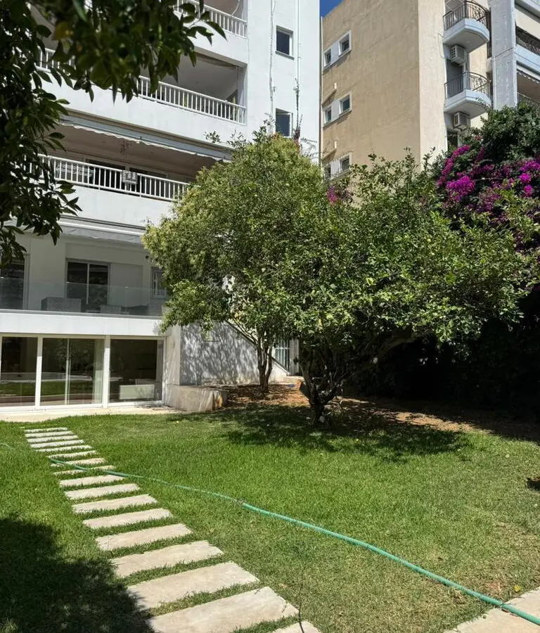 3-bedroom Maisonette In Voula, Greece (300 M²)
