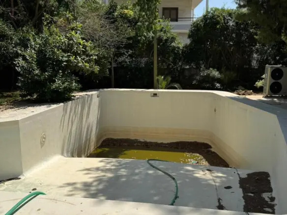 3-bedroom Maisonette In Voula, Greece (300 M²)