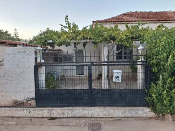 Detached House Of 100 M² In Athens