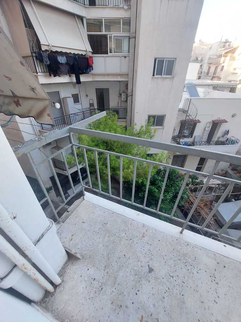 Flat Of 30 M² In Athens
