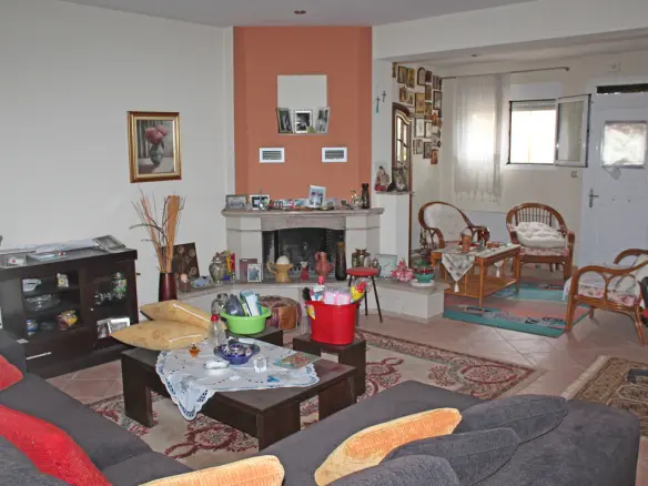 4-bedroom Detached House In Aiginio, Greece (355 M²)