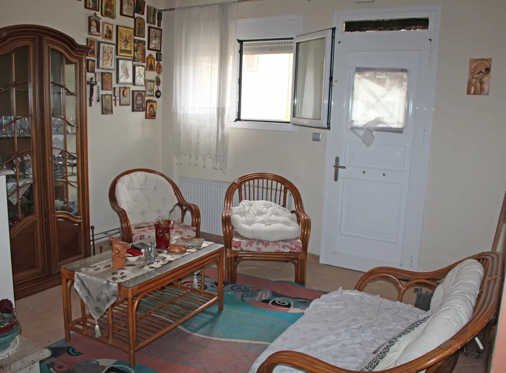 Detached House Of 355 M² In Olympic Coast