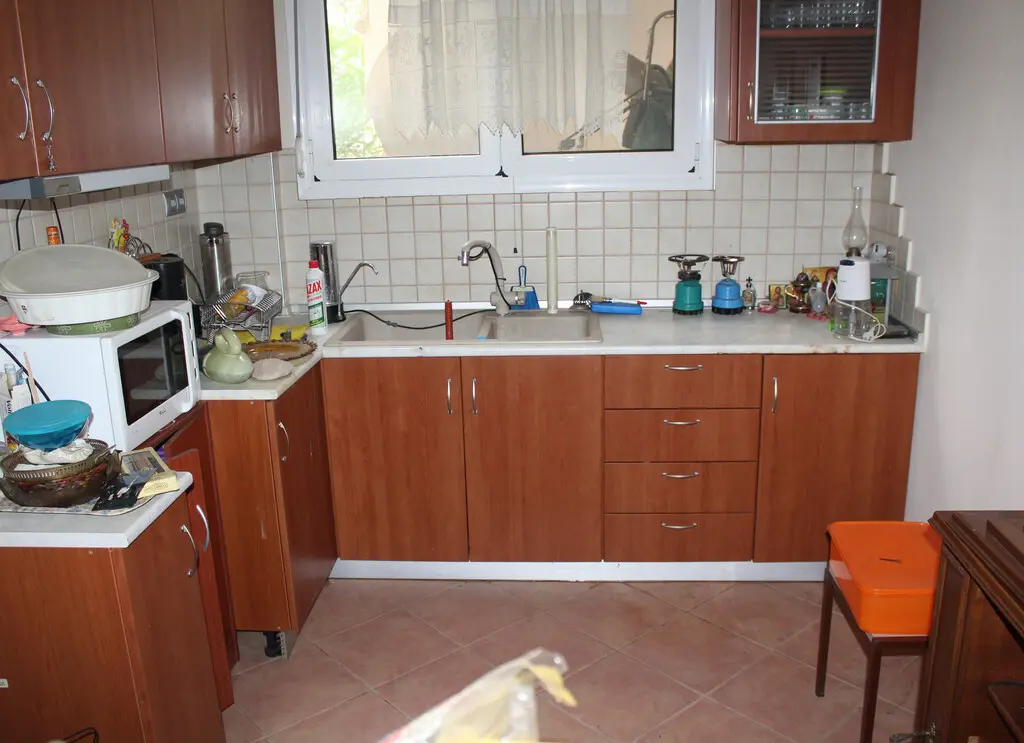 Detached House Of 355 M² In Olympic Coast