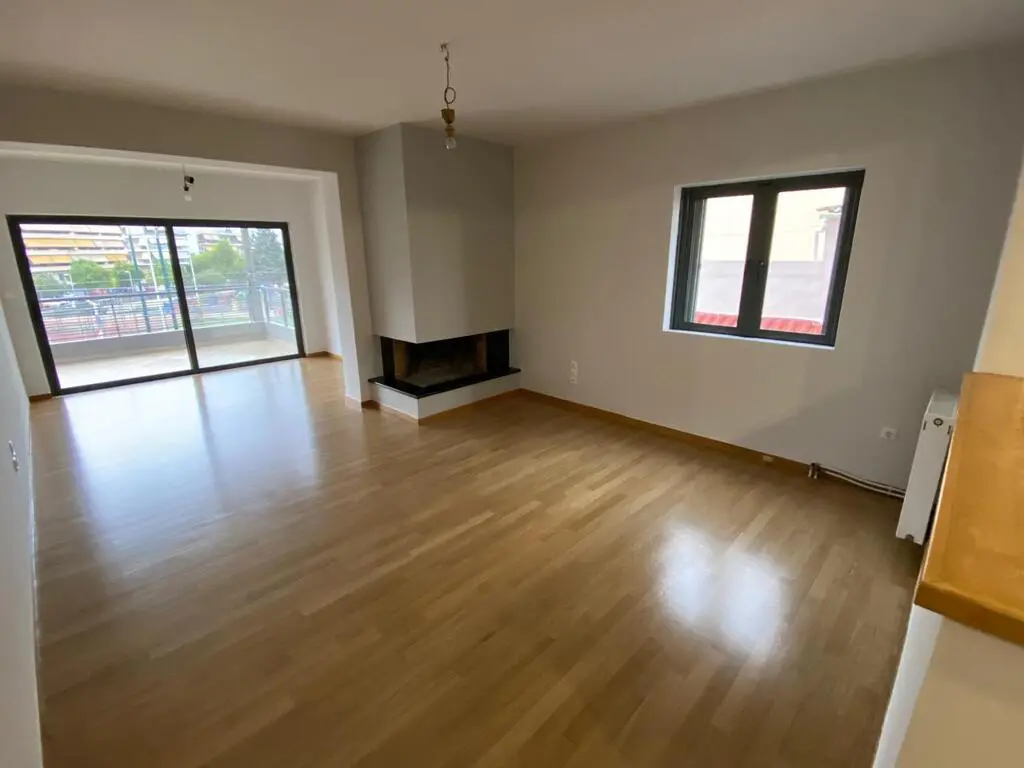 Flat Of 118 M² In Athens