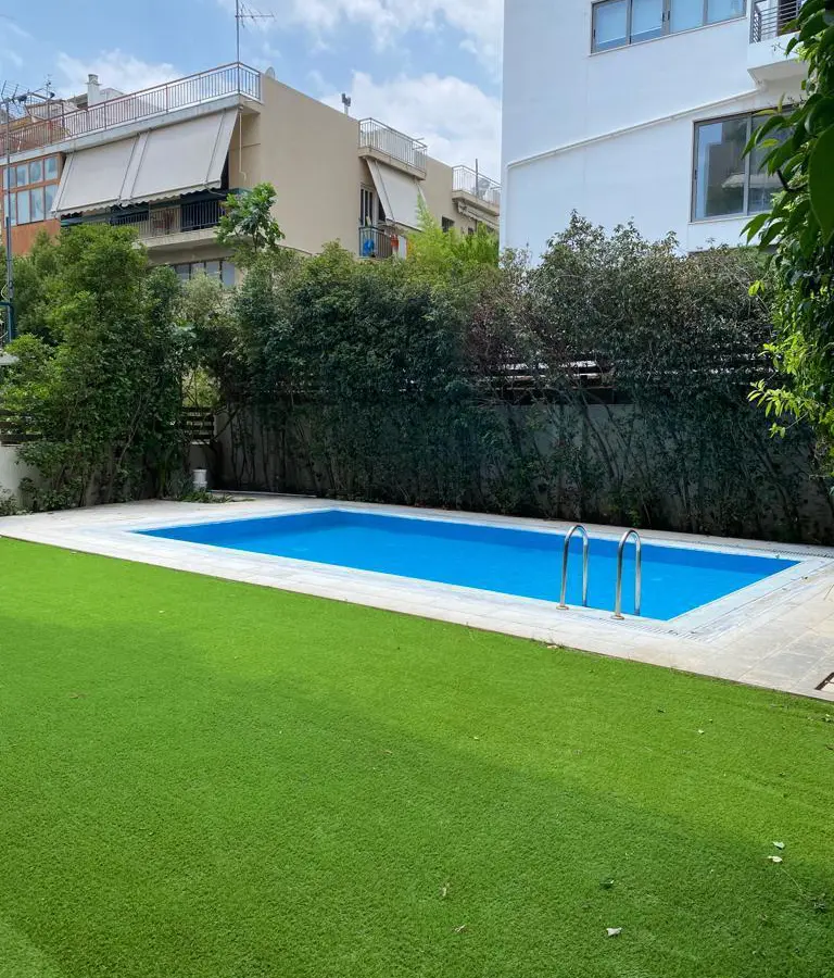 4-bedroom Flat In Alimos, Greece (118 M²)