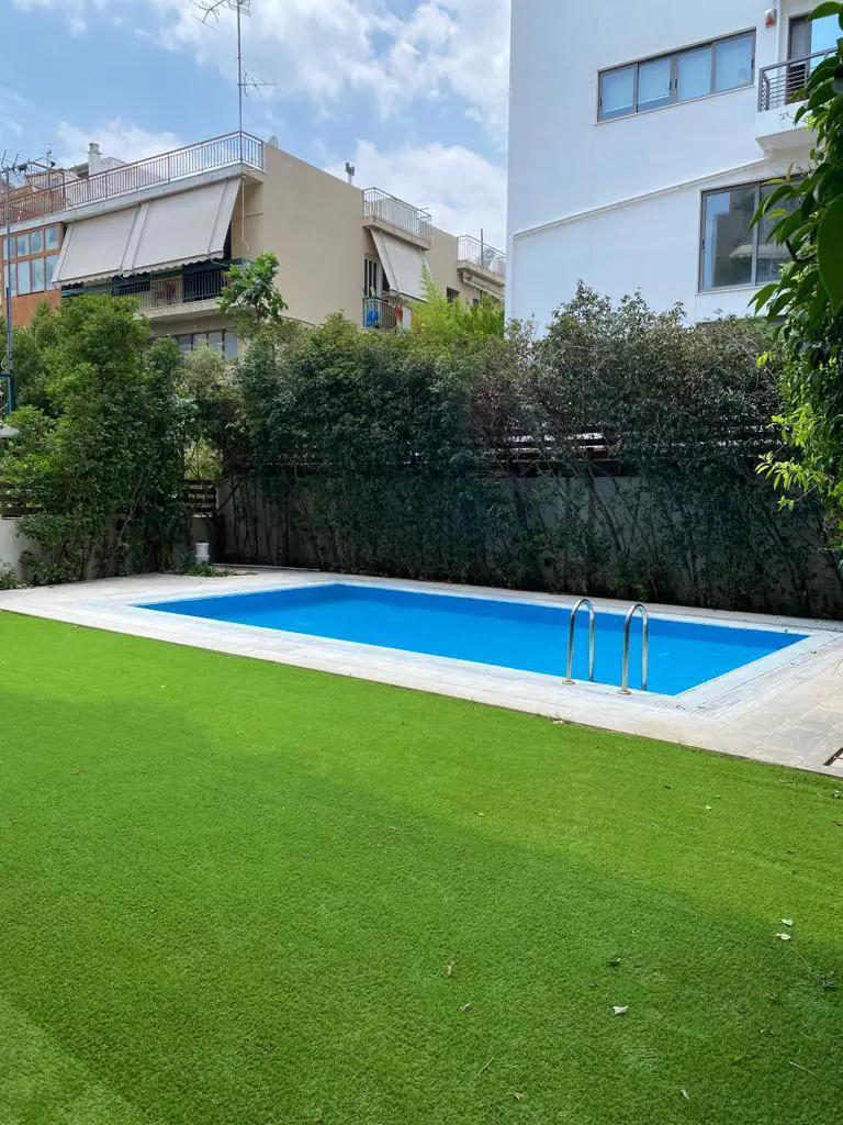 Flat Of 118 M² In Athens