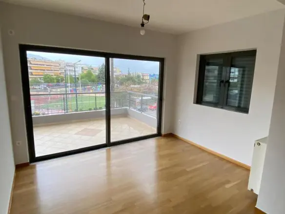 4-bedroom Flat In Alimos, Greece (118 M²)