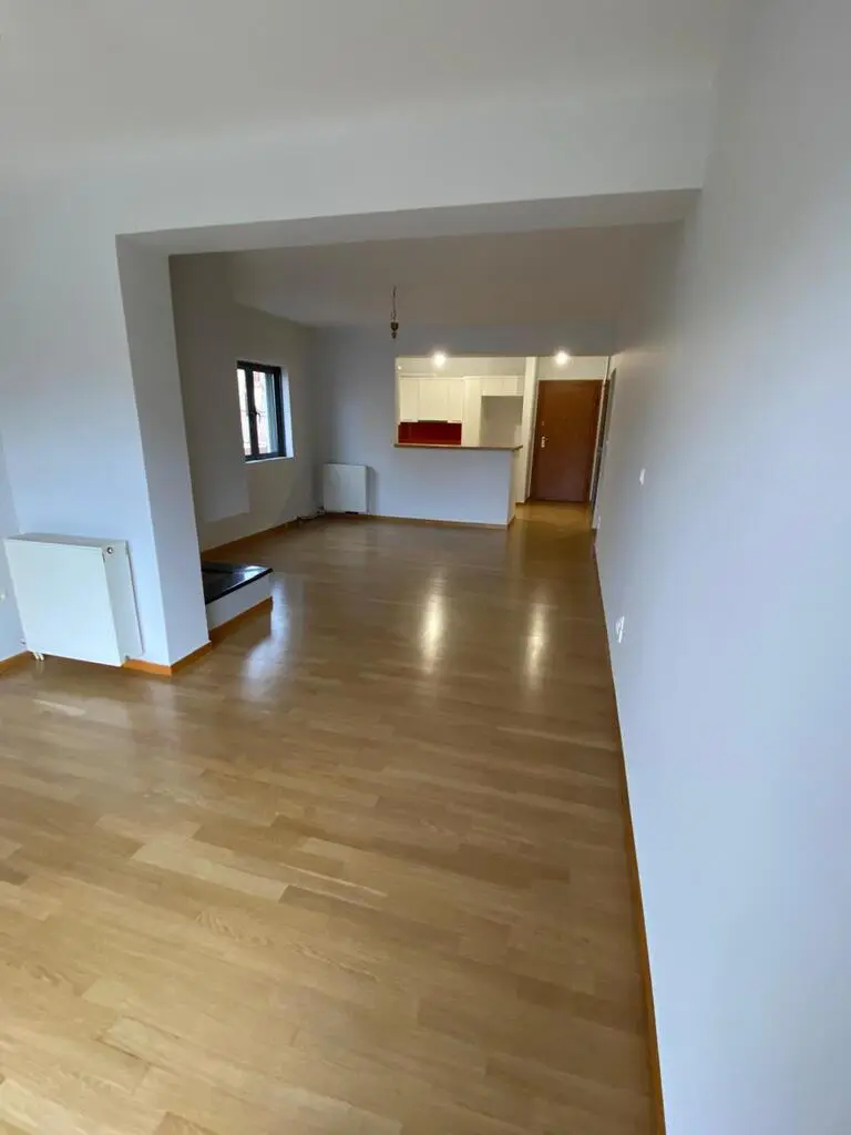 Flat Of 118 M² In Athens