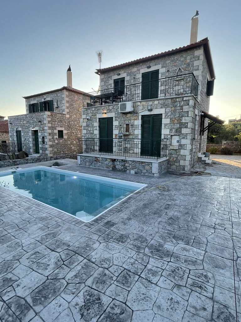 Detached House Of 101 M² In Peloponnese
