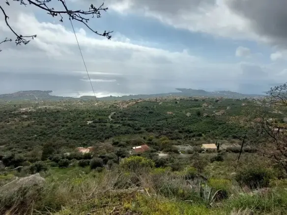 3-bedroom Detached House In Lefktros, Greece (127 M²)