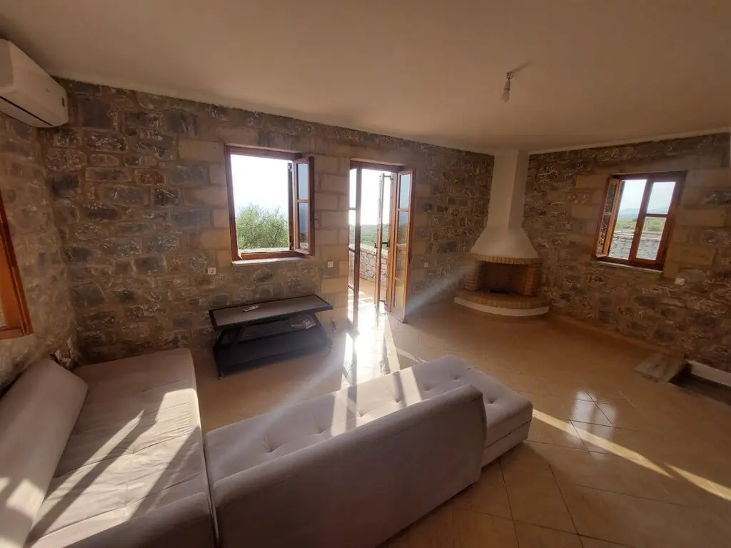 Detached House Of 127 M² In Peloponnese