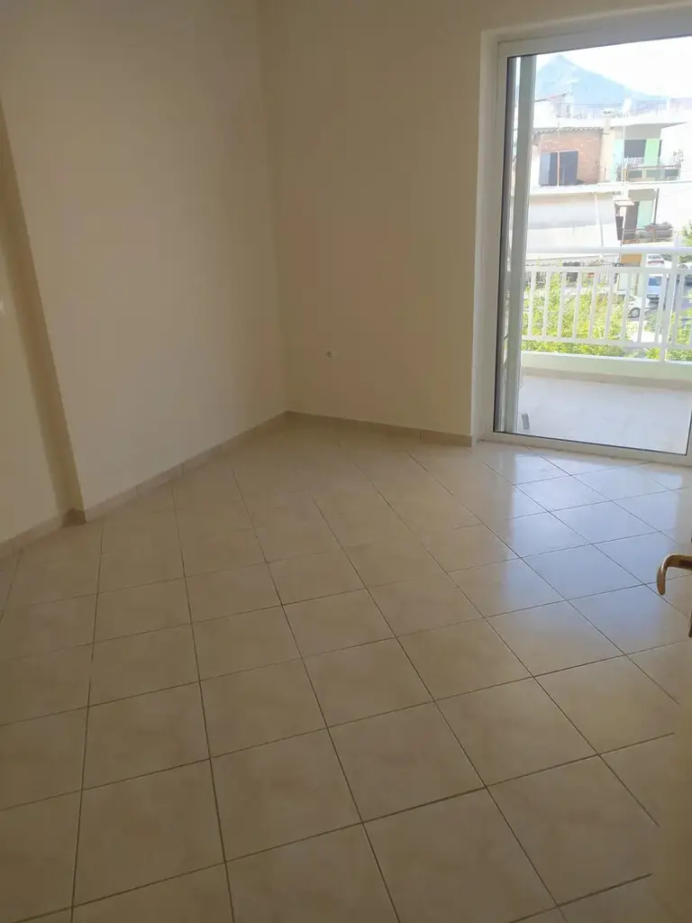 2-bedroom Flat In Xilokastro, Greece (72 M²)