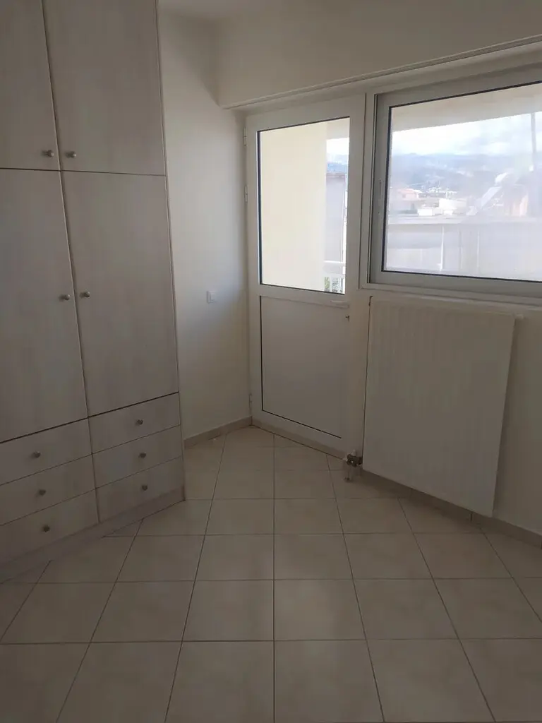 2-bedroom Flat In Xilokastro, Greece (72 M²)