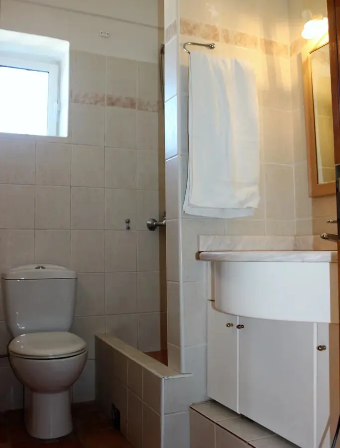 4-bedroom Detached House In Lefktros, Greece (115 M²)
