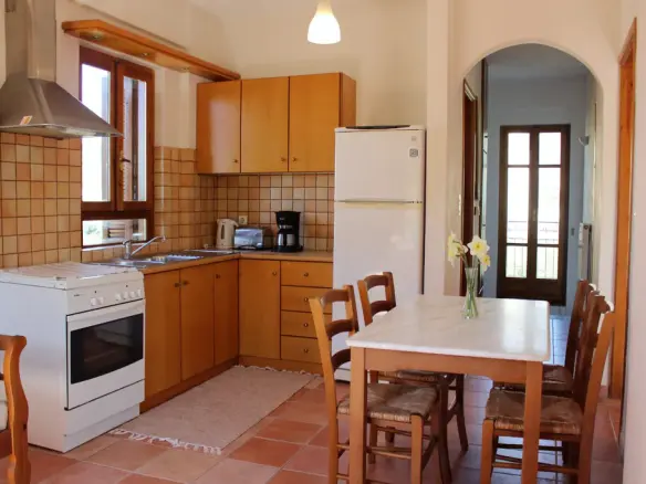 4-bedroom Detached House In Lefktros, Greece (115 M²)