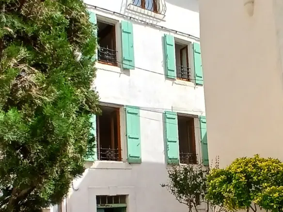 2-bedroom House In Cessenon Sur Orb, France (80 M²)