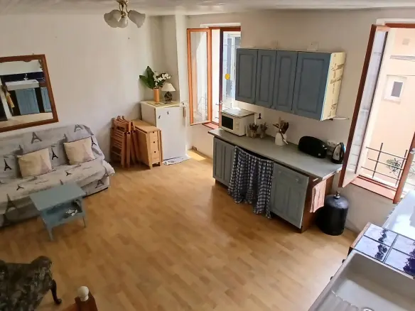 2-bedroom House In Cessenon Sur Orb, France (80 M²)
