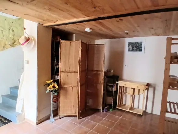 2-bedroom House In Cessenon Sur Orb, France (80 M²)