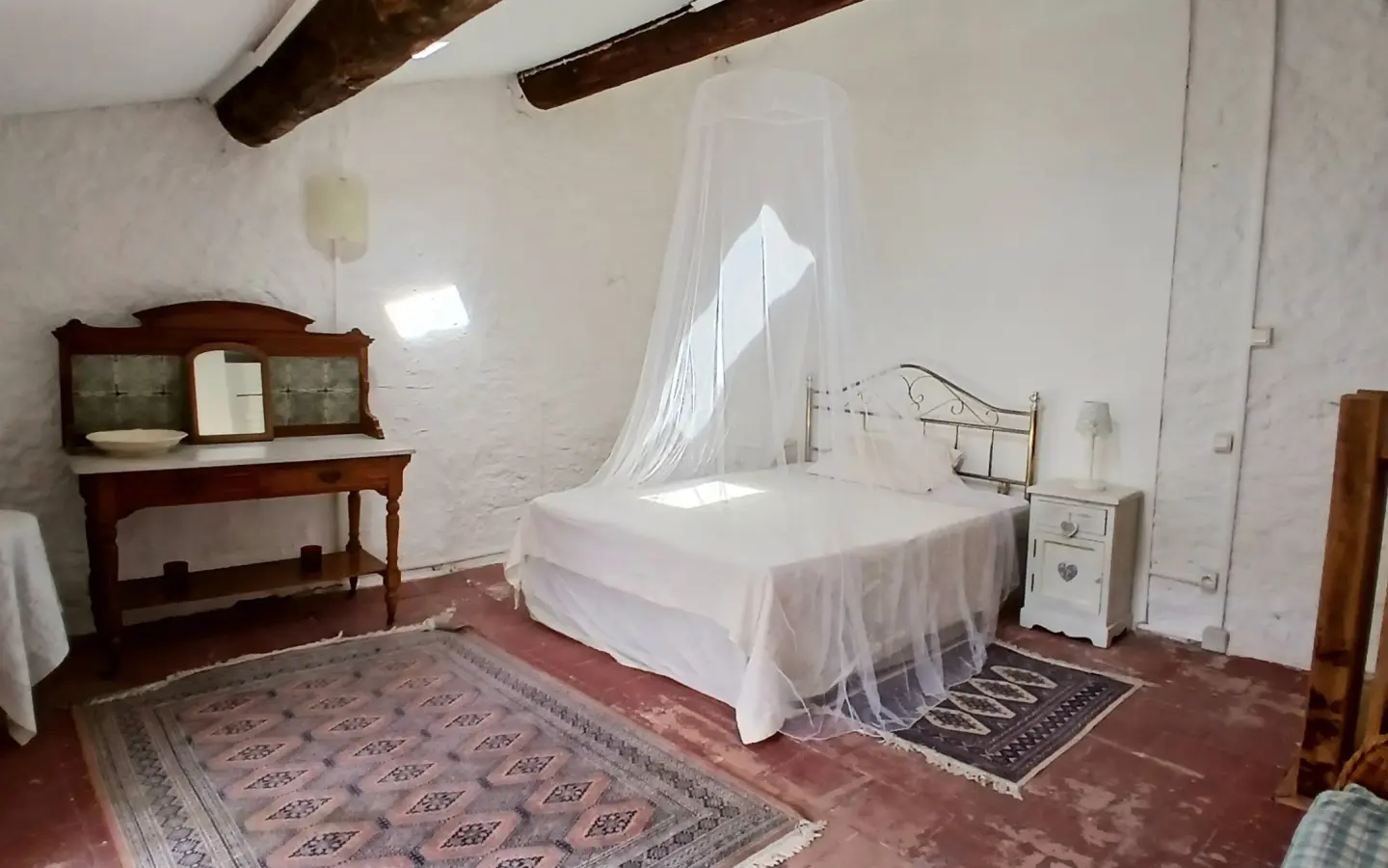 2-bedroom House In Cessenon Sur Orb, France (80 M²)