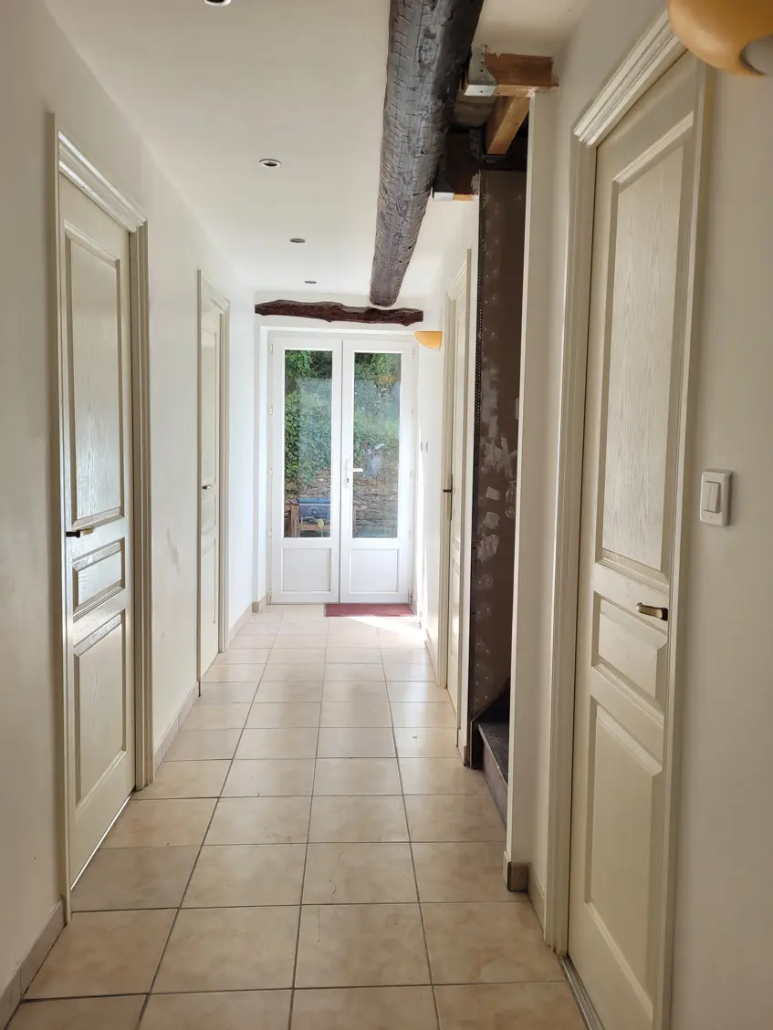 House Of 95 M² In Cessenon Sur Orb, France