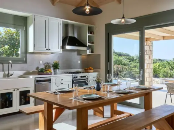 3-bedroom Villa In Thrapsano, Greece (120 M²)