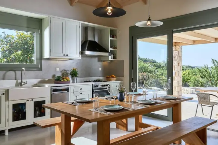 Villa Of 120 M² In Crete