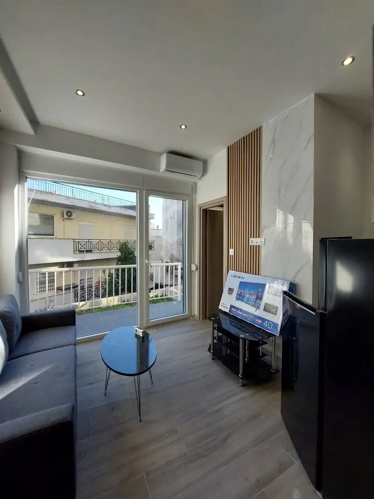 Flat Of 35 M² With Balcony In Thessaloniki