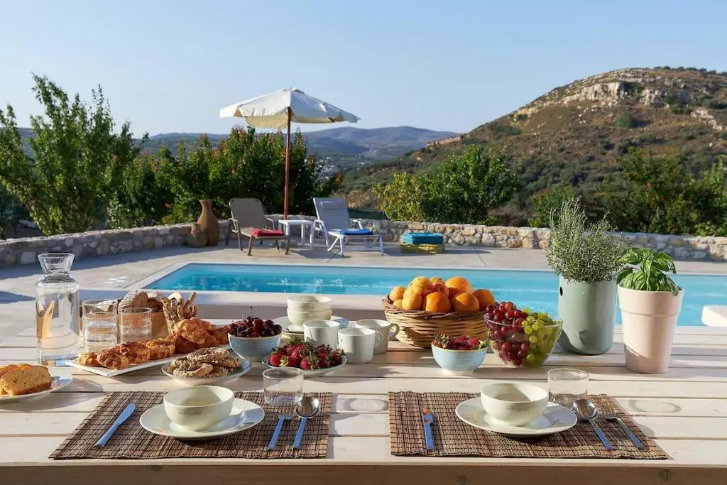 Villa Of 120 M² In Crete