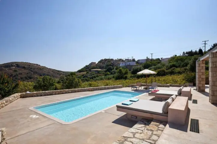 Villa Of 120 M² In Crete