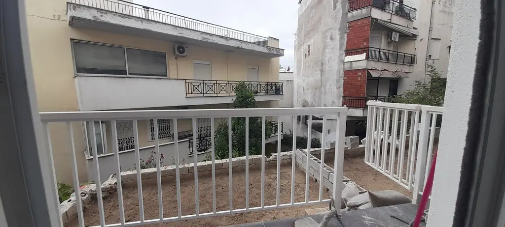 Flat Of 35 M² With Balcony In Thessaloniki