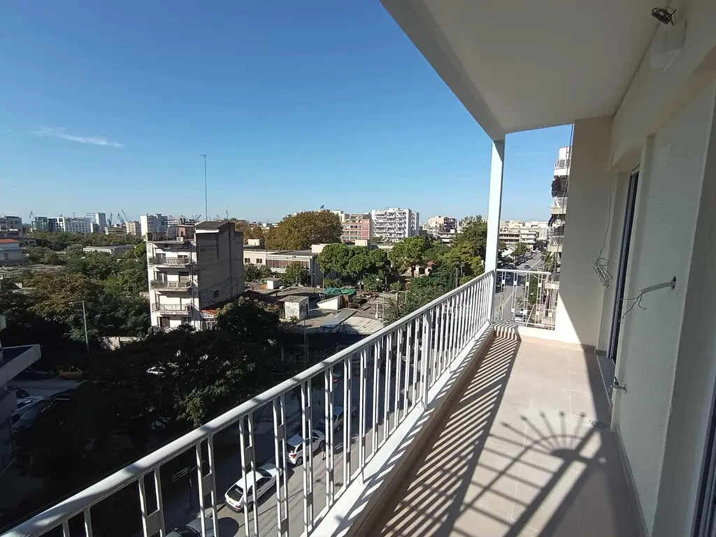 Flat Of 84 M² In Thessaloniki