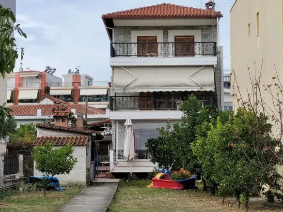 5-bedroom Maisonette In Thermaikos, Greece (235 M²)