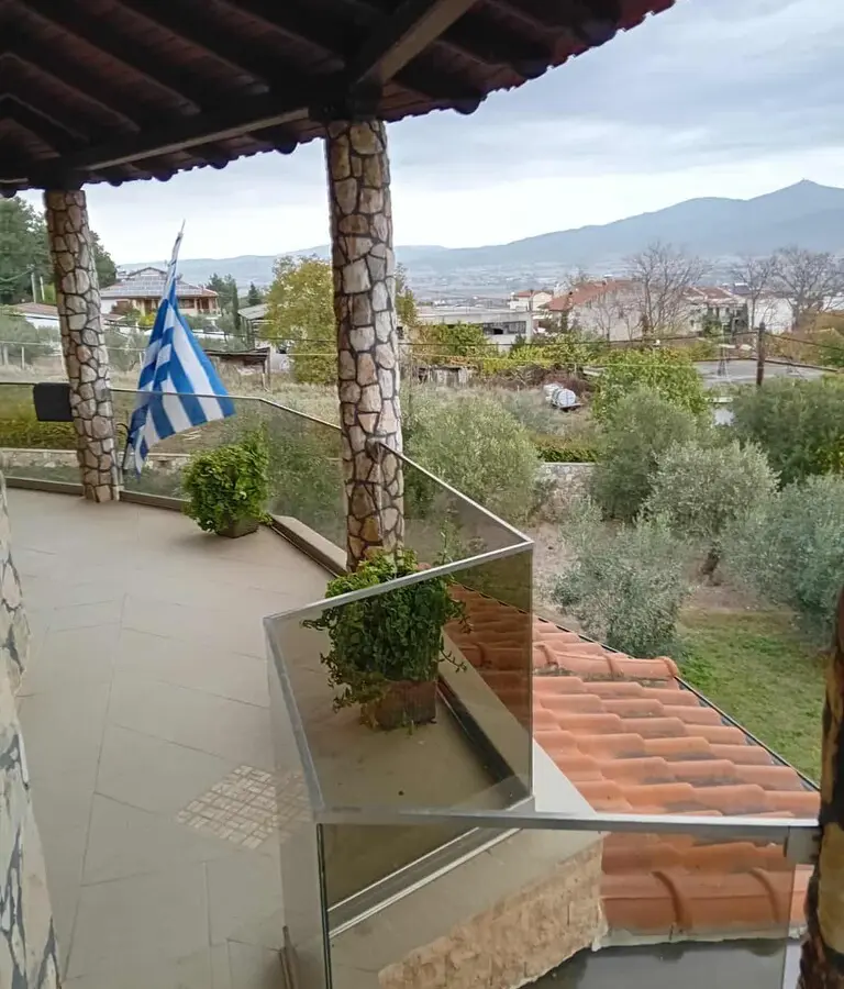 5-bedroom Villa In Thermi, Greece (450 M²)